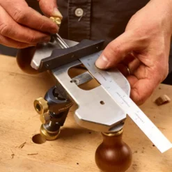 Fence for Veritas Large Router Plane