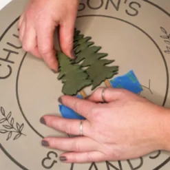 How to Make Wood Signs - Kendra Chura