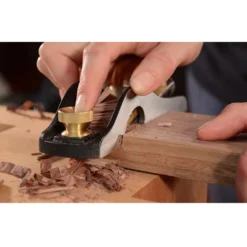 Lie-Nielsen No. 60-1/2RN Low Angle Rabbet Block Plane with Nicker